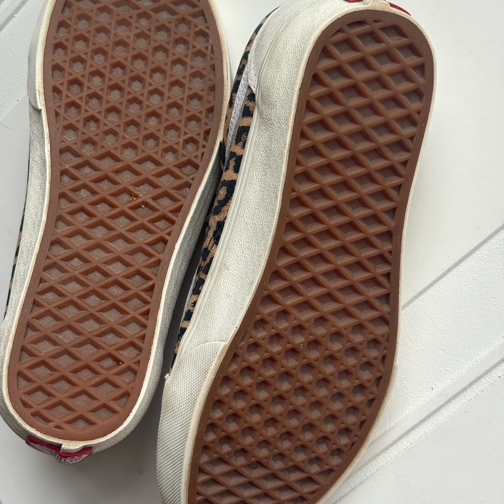 Vans Leopard Print Women's Sneakers 6.5 - Picture 5 of 6